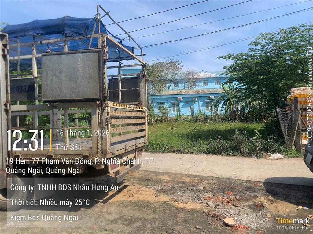 Bán mảnh vườn 408.9mv, có 200mv thổ cư ngay quảng trường tỉnh quảng ngãi, giá 8.4 triệu/mv tlcc