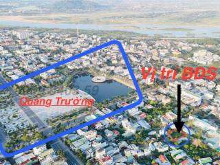 Bán mảnh vườn 420mv, có 200mv thổ cư ngay quảng trường tỉnh quảng ngãi, giá 10 triệu/mv tlcc