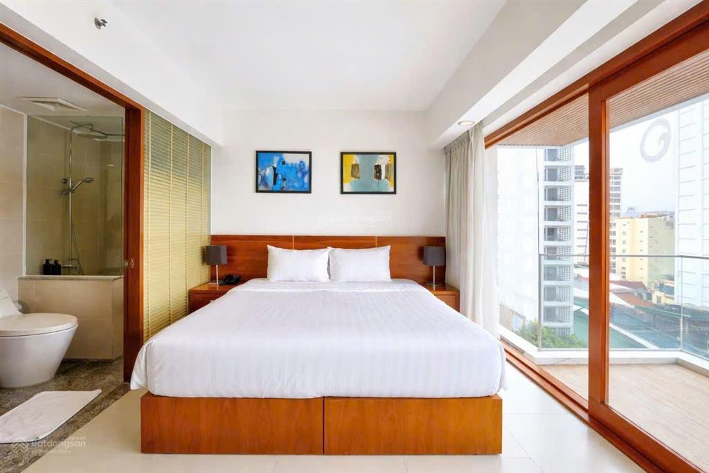 Bán khách sạn 3 sao đạt giải 3 về kiến trúc xây dựng,12 tầng,48 phòng đường trần quang khải