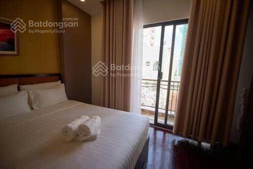 Bán khách sạn phố hùng vương, nha trang, cách biển trần phú 300m2 dòng tiền 720 tr/năm