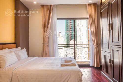 Bán khách sạn phố hùng vương, nha trang, cách biển trần phú 300m2 dòng tiền 720 tr/năm