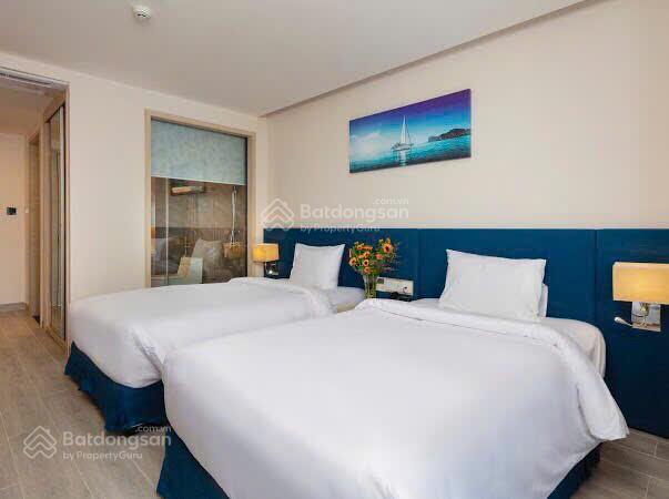 Bán khách sạn 3 sao cách biển trần phú nha trang 300 m . phường nha trang khánh hoà