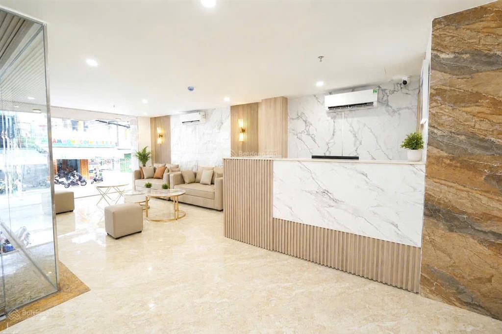 Chuyển nhượng toà 37 căn hộ cao cấp gần bãi tắm hòn chồng dòng tiền 400 tr/ tháng