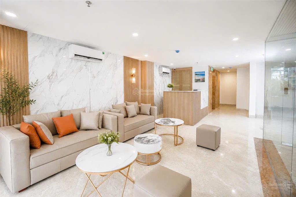 Chuyển nhượng toà 37 căn hộ cao cấp gần bãi tắm hòn chồng dòng tiền 400 tr/ tháng