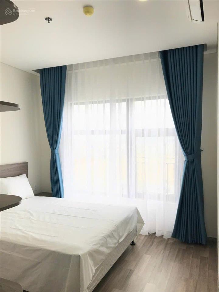 Cho thuê căn 2 pn monarchy  full nội thất vị trí trung tâm