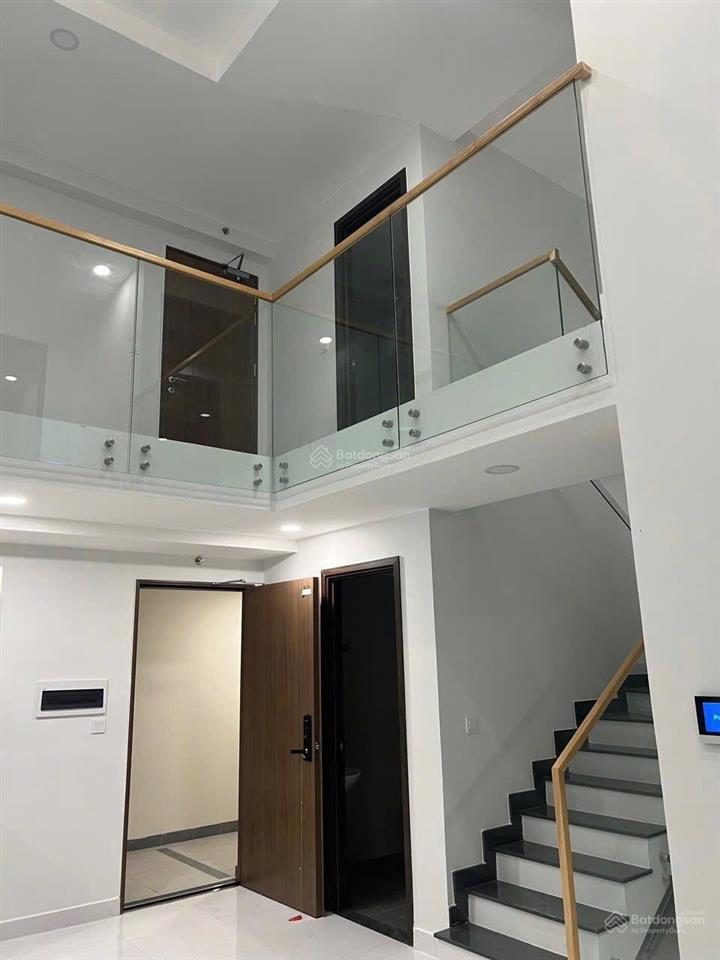 Bán căn hộ pegasuite 2 nhận nhà 2024 có sổ hồng sẵn  duplex  trần cao 5,9m  2pn 2wc, 0972 806 ***