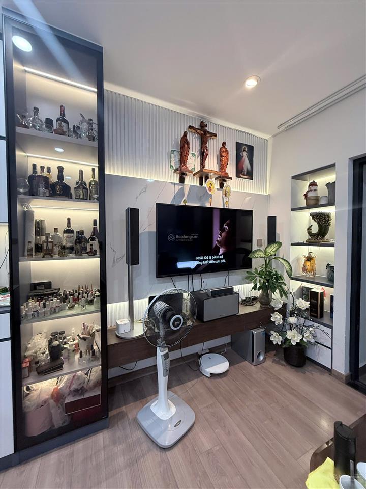 Cho thuê căn hộ bình thạnh152 điện biên phủ sát pearl plaza  văn thánh nhà đẹp mới  có suất ôtô