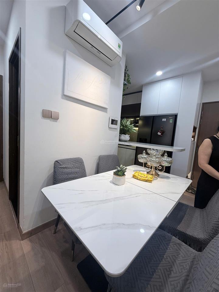 Cho thuê căn hộ bình thạnh152 điện biên phủ sát pearl plaza  văn thánh nhà đẹp mới  có suất ôtô