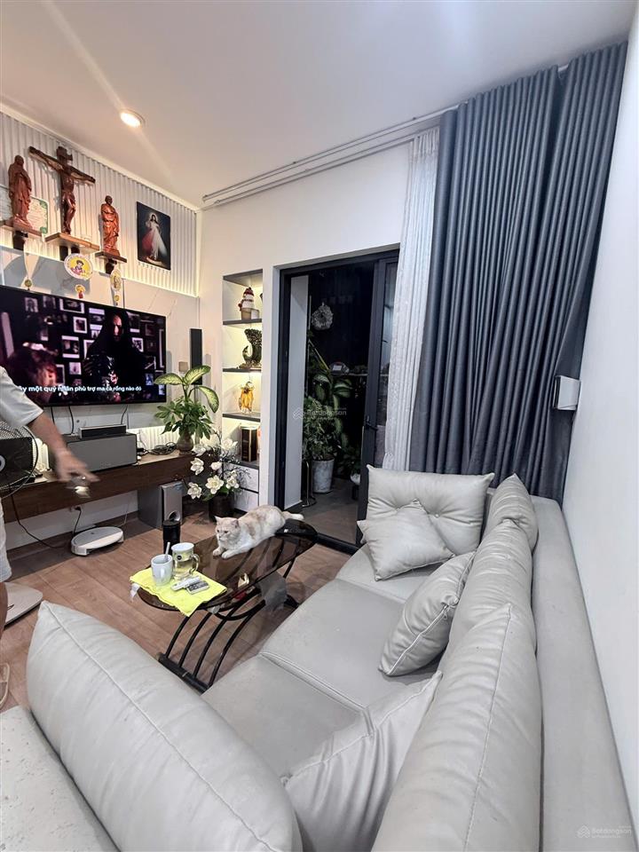 Cho thuê căn hộ bình thạnh152 điện biên phủ sát pearl plaza  văn thánh nhà đẹp mới  có suất ôtô