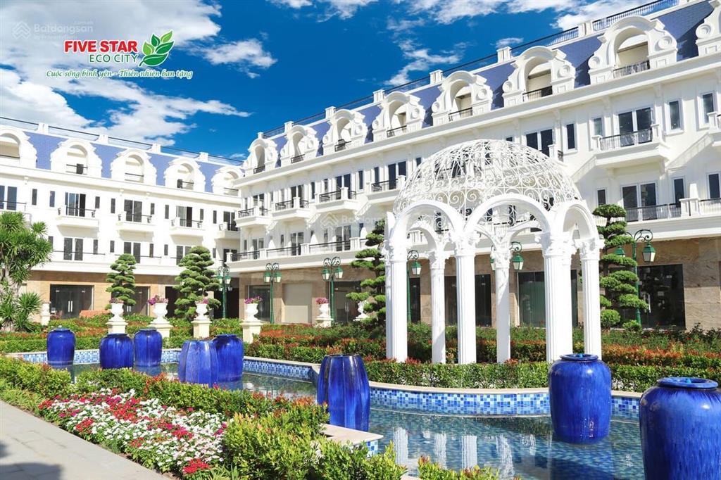 "bài toán đầu tư không đối thủ" tại the royal five star eco city booking 1 tặng 1  0972 806 ***