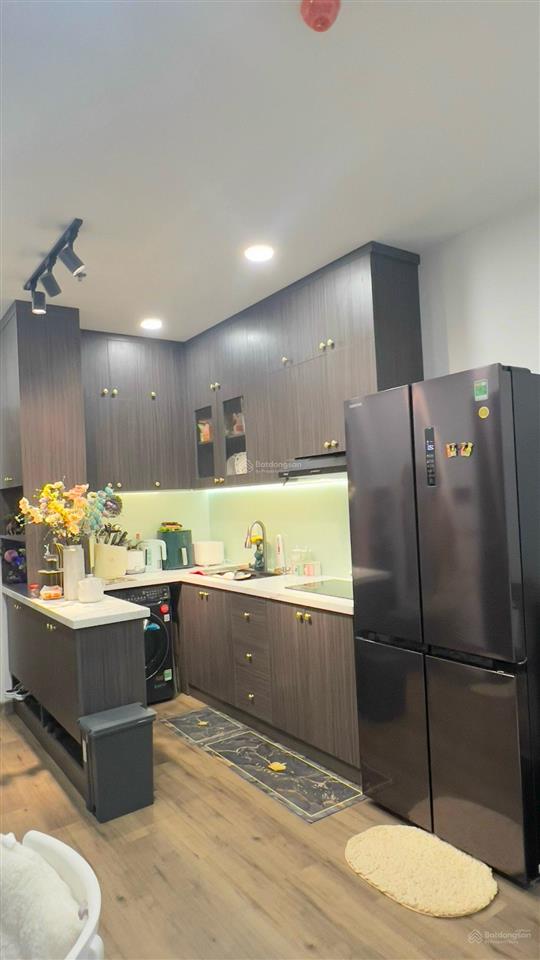 Bán căn hộ 32m2  mt tạ quang bửu  phường 6  q8  có sổ hồng chỉ 2.4 tỷ  0972 806 ***