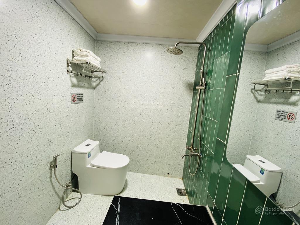 Phòng cao cấp, full nội thất. gần đài truyền hình và trường khoa học xã hội  nhân văn 200 mét.
