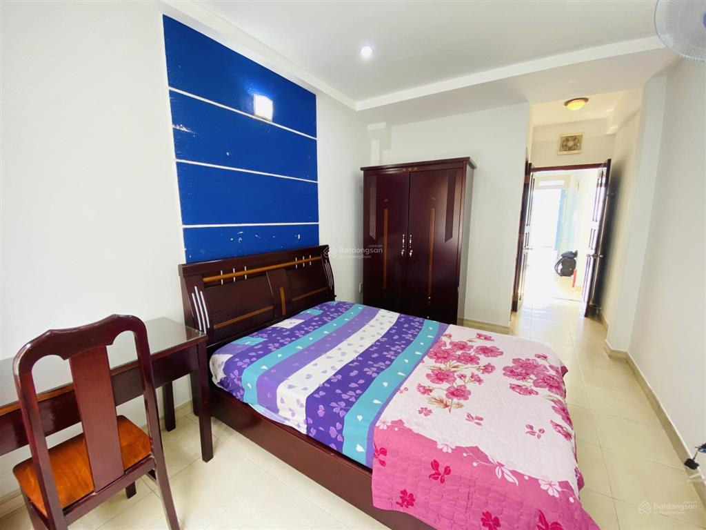 Phòng cao cấp, đầy đủ tiện nghi. đc 18a/17. gần đài truyền hình và trường khoa học xã hộinhân văn