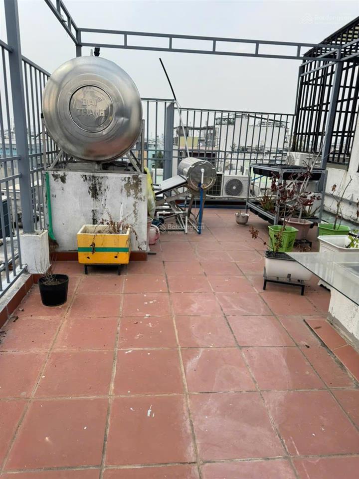 Giảm giá bán nhanh nhà 3 tầng rộng rãi gần trường, gần chợ hiệp bình chủ tặng nội thất dọn ở ngay