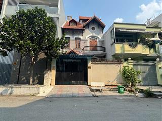 Hiếm có! nhà đường số 4 khu vip 1 trệt 2 lầu ngang 7m, dt 123m2, kế bên tttm gigamall khu bên sông