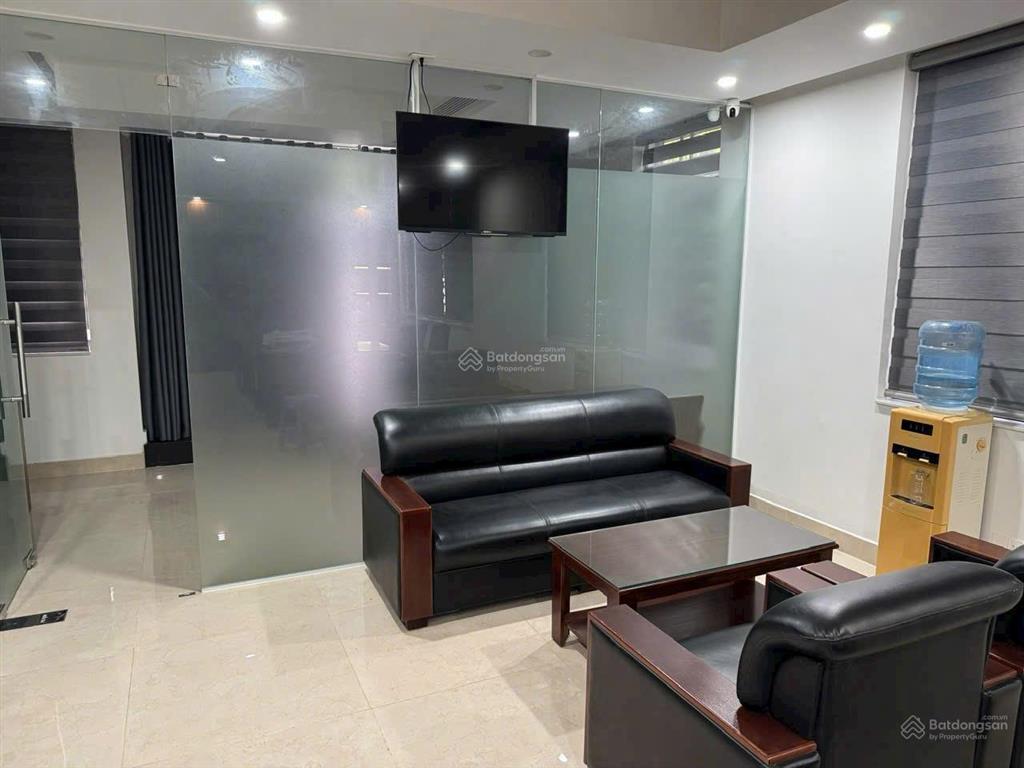 Bán căn góc 2 mặt tiền ngang 7m có gara  thang máy khu bên sông gần gigamall kdc an ninh
