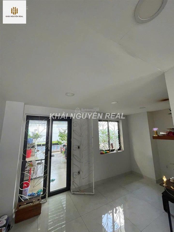 Cần bán căn nhà vạn phúc city hoàn thiện đường lớn city 5x175tầng, giá chỉ 17,9 tỷ sổ hồng riêng
