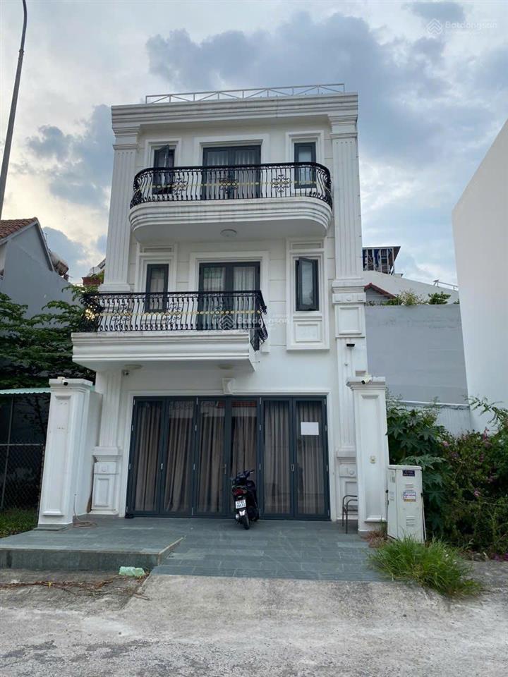 Chủ cần bán nhà đẹp đường 25 khu bên sông 6,8x17 hiệp bình chánh, gần gigamall phạm văn đồng shr