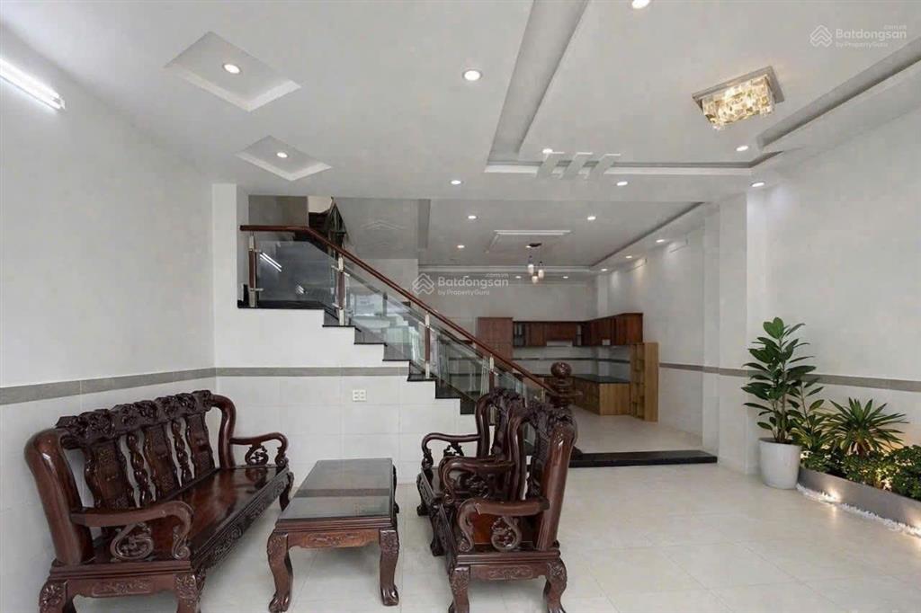 Bán nhà đường số 37 ngang khủng 6m phường hiệp bình chánh khu dân cư an ninh sạch sẽ. giá tốt.