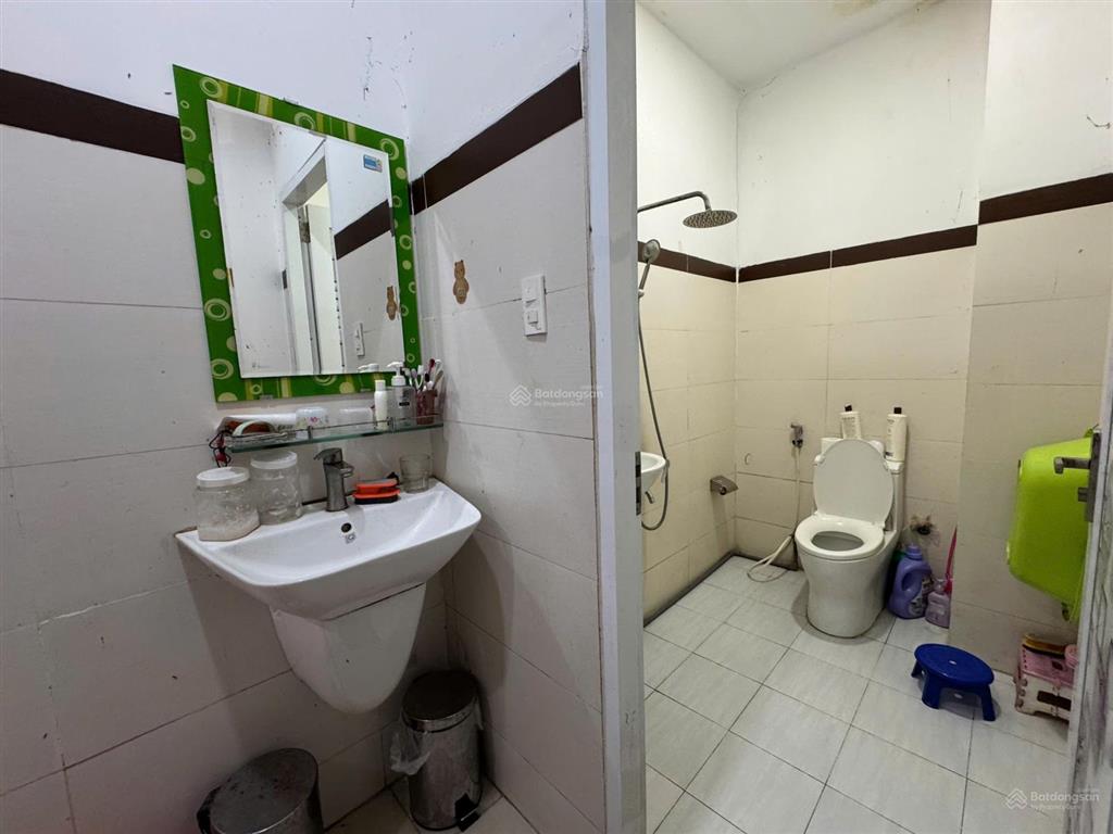 Bán nhà đường số 37 ngang khủng 6m phường hiệp bình chánh khu dân cư an ninh sạch sẽ. giá tốt.