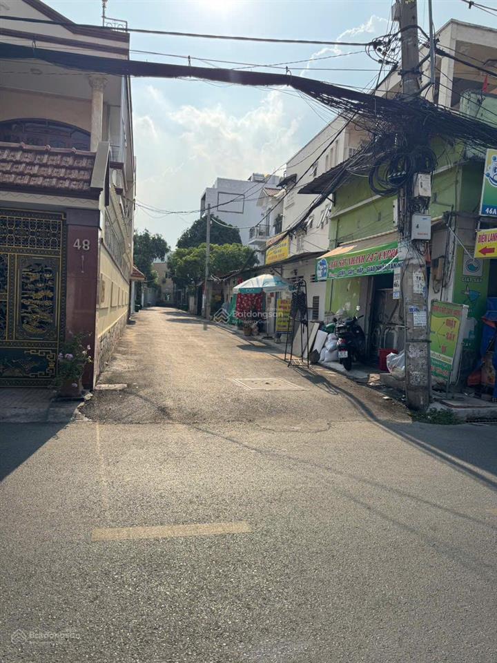 Bán nhà 2 mặt hẻm 5x18m đường xe tải khu bên sông đường 18 hiệp bình chánh, thủ đức giá 10,8 tỷ