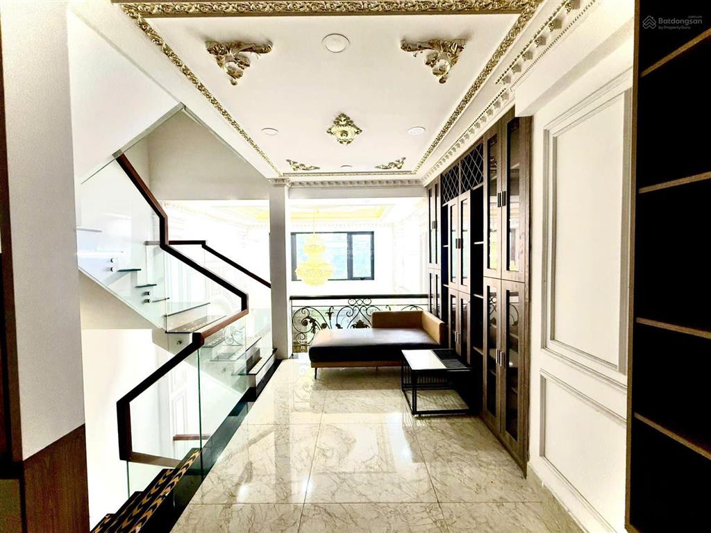 Khu nhà cực đẹp ngay vạn phúc city 4 tầng xe hơi đậu trong nhà khu vip thủ đức sát quốc lộ 13