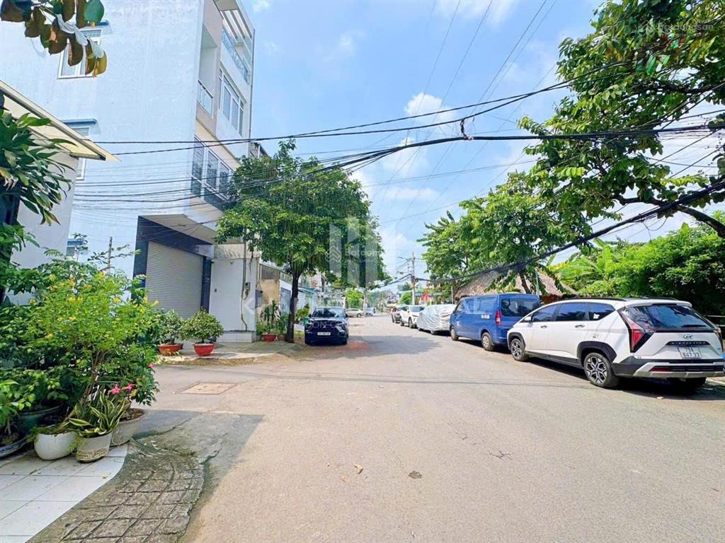 Bán lô đất đường ô tô 300m ra quốc lộ 13, cạnh kdc hồng long, shr, hiệp bình phước, thủ đức 6,1 tỷ
