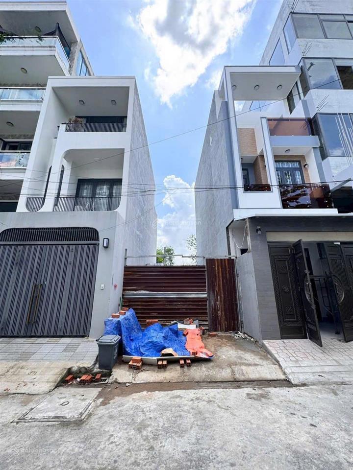 Chủ cần bán gấp lô đất ngay gần vạn phúc đường xe hơi 7 m cách quốc lộ 13 chỉ vài bước chân