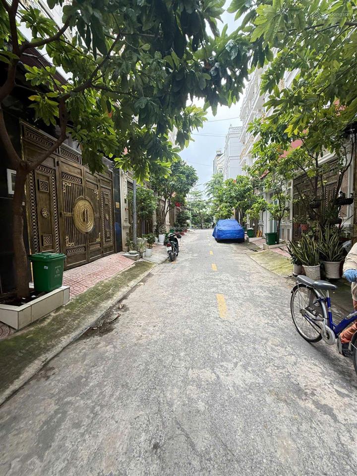 Chủ cần bán gấp lô đất ngay gần vạn phúc đường xe hơi 7 m cách quốc lộ 13 chỉ vài bước chân