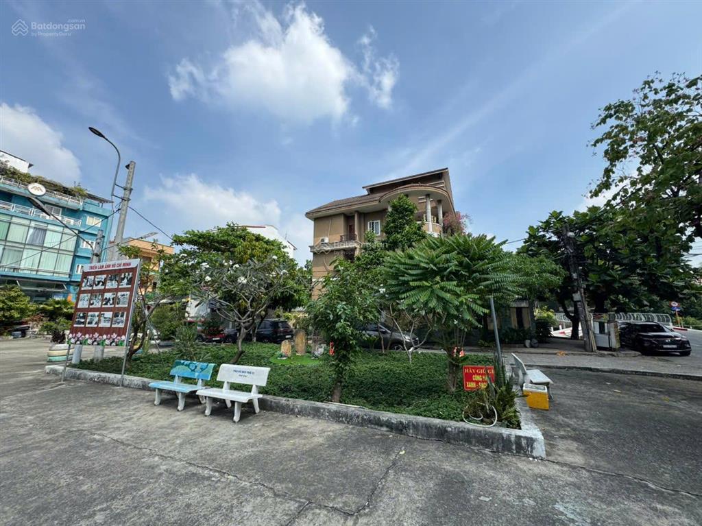 Bán lô đất 335m2 hiếm khu bên sông ngang 13m ngay công viên  đường thông xe tải sát phạm văn đồng