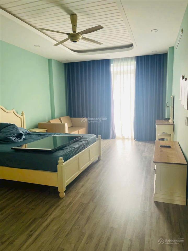 Bán nhà 4 tầng đường hiệp bình giá 9,8 tỷ tl đường xe hơi 10m mặt tiền đang kinh doanh gần vạn phúc