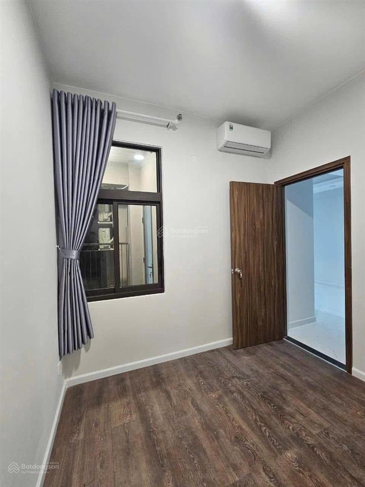 Cho thuê căn hộ cao cấp opal skyline cách khu công nghiệp vsip 5p, dt 65m2 (2pn, 2wc)