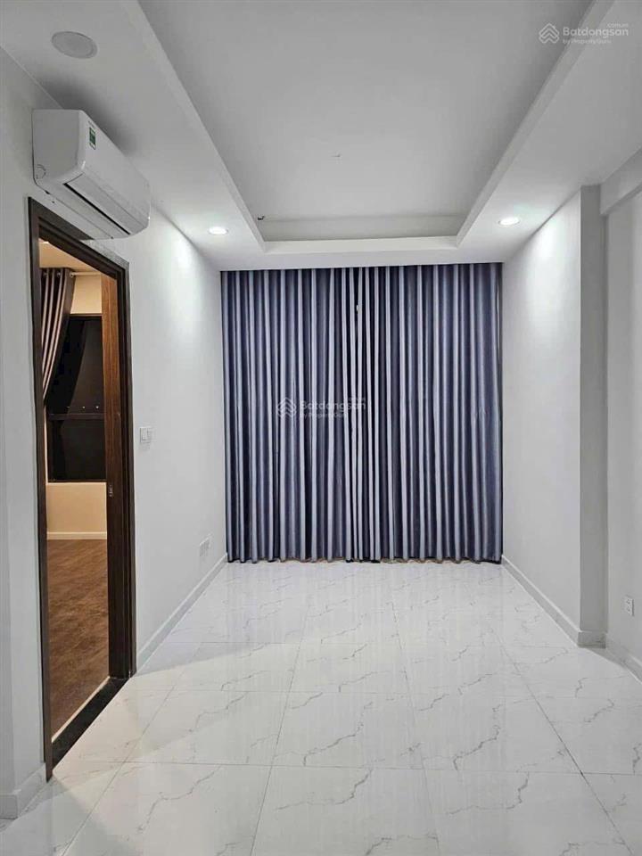 Cho thuê căn hộ cao cấp opal skyline cách khu công nghiệp vsip 5p, dt 65m2 (2pn, 2wc)