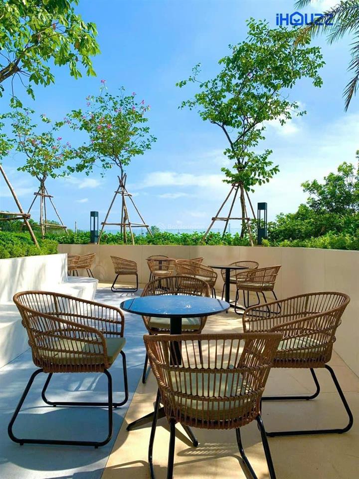 Cho thuê căn hộ studio full nội thất cao cấp opal skyline cách thủ đức 20p xe máy