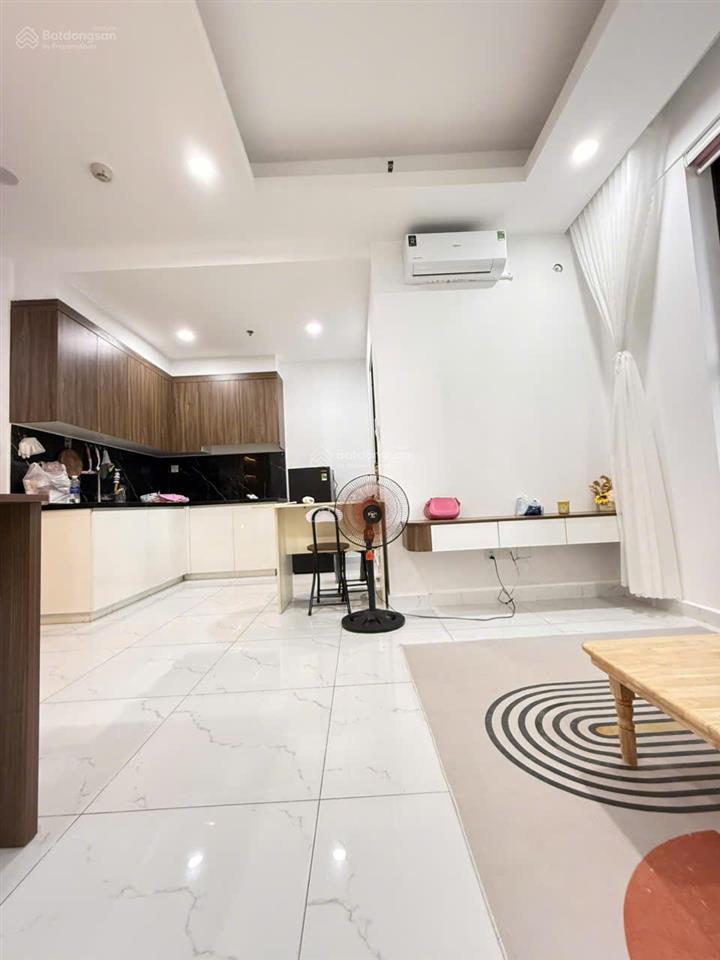 Cho thuê căn hộ studio full nội thất cao cấp opal skyline cách thủ đức 20p xe máy