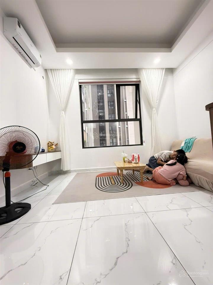 Cho thuê căn hộ studio full nội thất cao cấp opal skyline cách thủ đức 20p xe máy