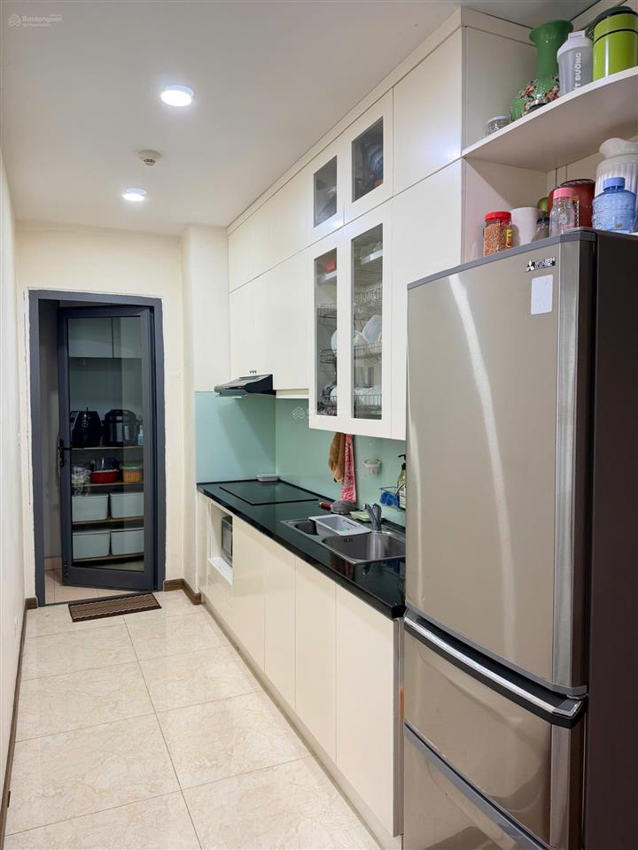 Chính chủ cần bán căn 2 ngủ 67m2, sổ đỏ, ban công đông nam, eco green city (ảnh thật)