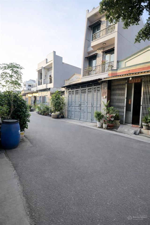 Bán nhà đường hương lộ 2 gần bệnh viện bình tân64m2hẻm thông 6m phù hợp khách ở hoặc cho thuê