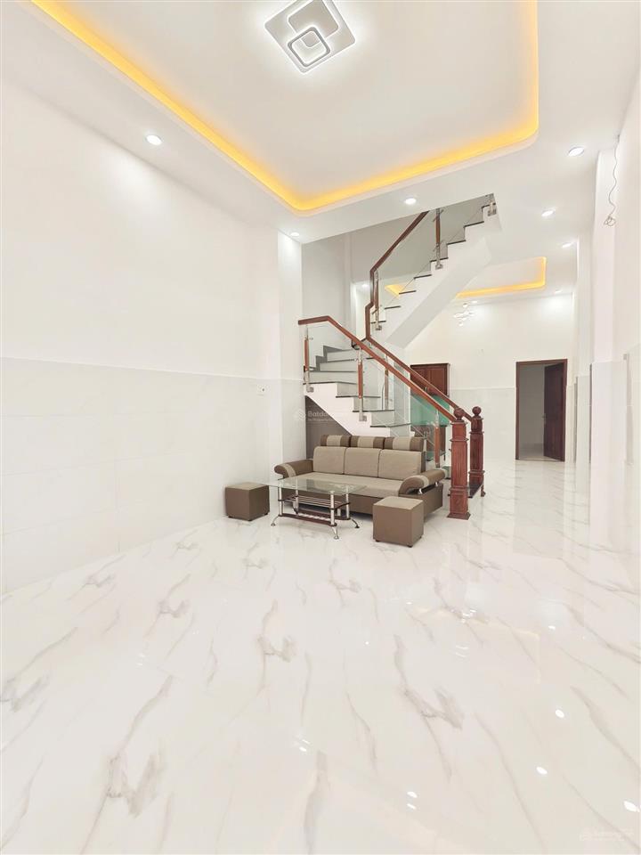 Bán nhà đường mã lò  ngay tân kỳ tân quý  ngang 4x13,5m  2 tầng