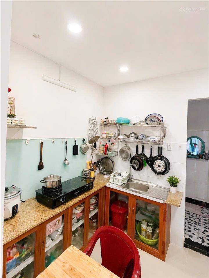 Bán nhà đường chiến lược  hương lộ 2  4 phòng ngủ 5 wc