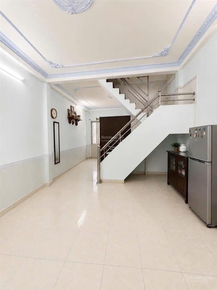 Bán nhà đường tô hiệu quận tân phú  ngang 5x11