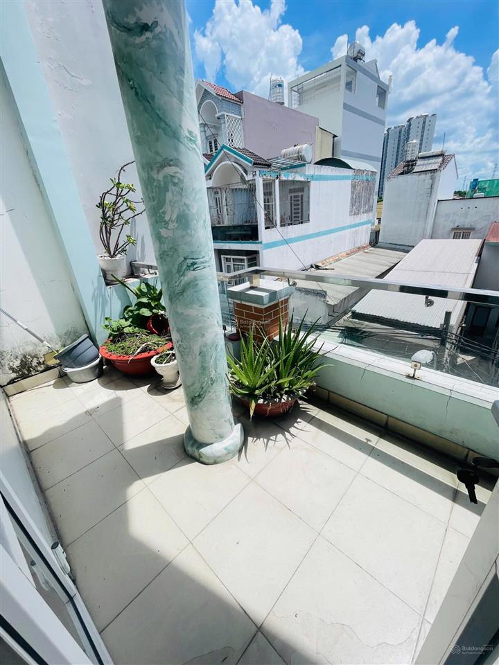 Chính chủ đi úc  bán nhà đường hương lộ 2  1 trệt 3 lầu hẻm xe tải thông