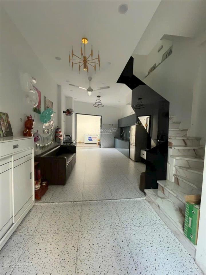 Bán nhà đường mã lò tỉnh lộ 1050m21 lầu sân thượng