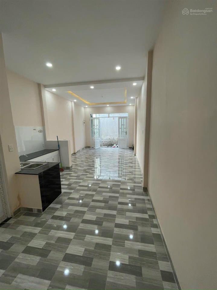 Bán nhà đường mã lò  tỉnh lộ 10  1 lầu đẹp ở liền