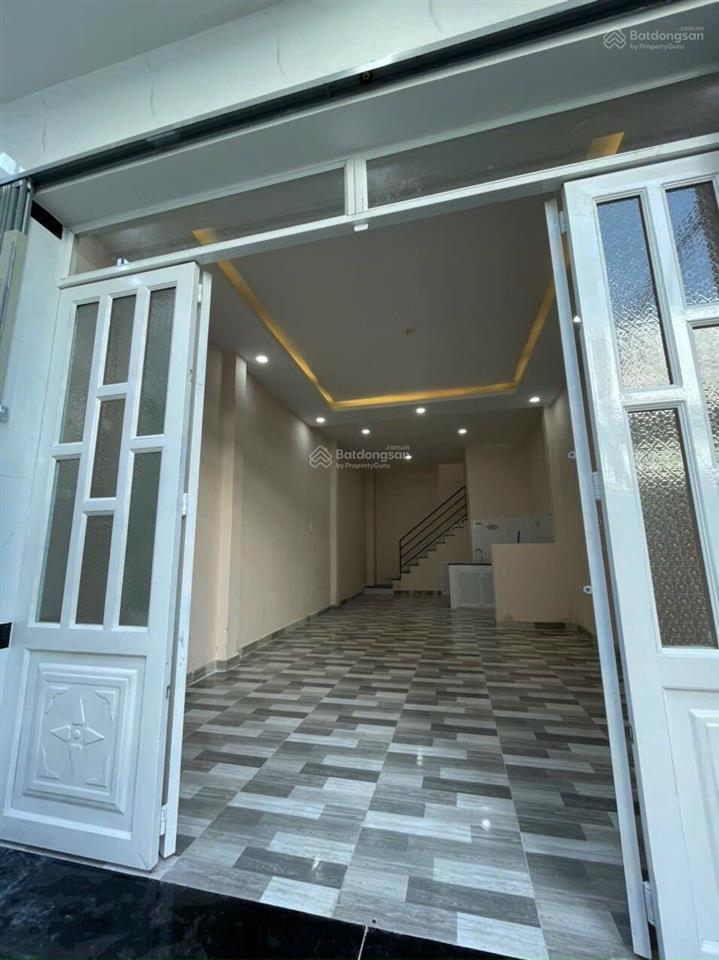 Bán nhà đường mã lò  tỉnh lộ 10  1 lầu đẹp ở liền