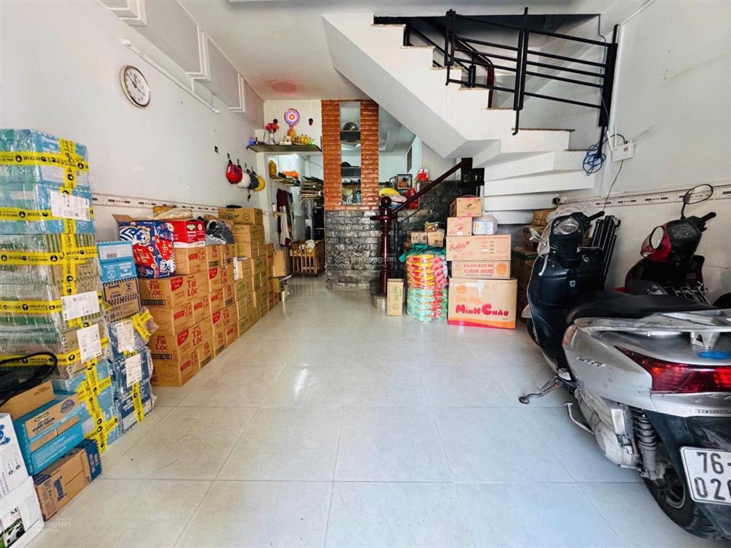 Bán nhà đường bình trị đông, hẻm xe hơi, nhà mới 2 tầng, ở ngay