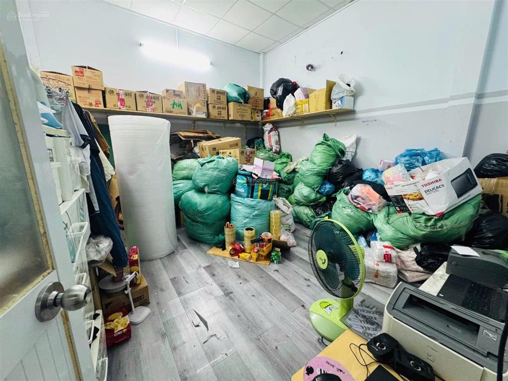 Bán nhà đường bình trị đông, hẻm xe hơi, nhà mới 2 tầng, ở ngay
