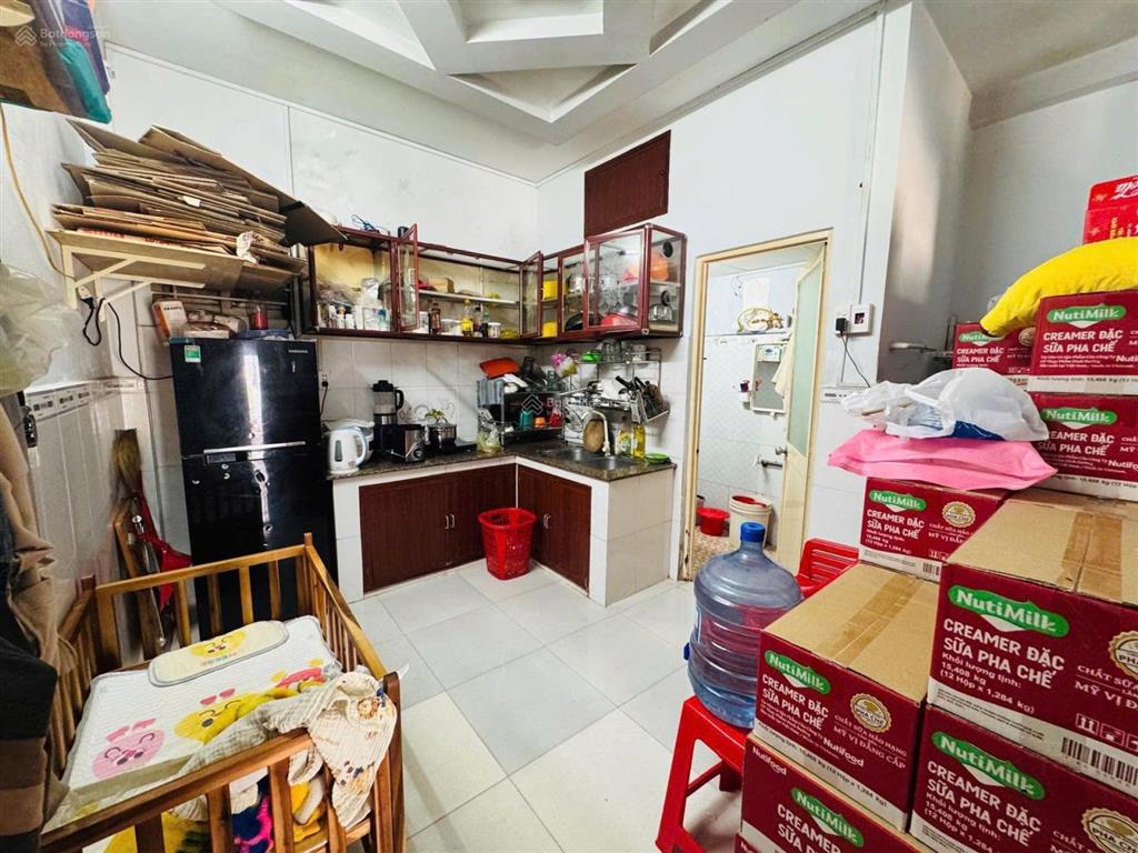 Bán nhà đường bình trị đông, hẻm xe hơi, nhà mới 2 tầng, ở ngay