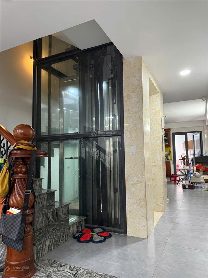 Nhà có thang máy h6m trịnh đình trọng dt 4.1x21.5m, giá 12.5 tỷ tl