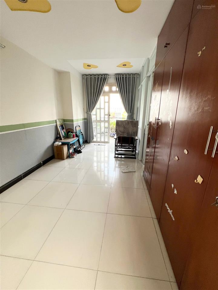 Mt họ lê phường phú thạnh dt 6.1x17,6m nhà 3 lầu, giá 16.5 tỷ